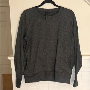 GAIAM Dark Grayish Green Yoga Pullover Top with Pockets size Medium NWOT